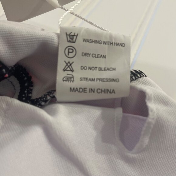 Viaurbe Women’s One Piece Swimsuit Small Black Pink Tropical Print Cutout Ruched - Picture 8 of 9